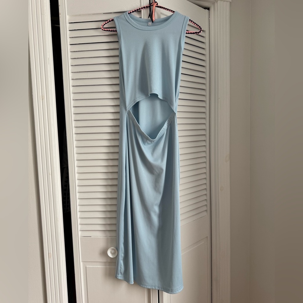 Blue Ruched Sleeveless Sheath Dress